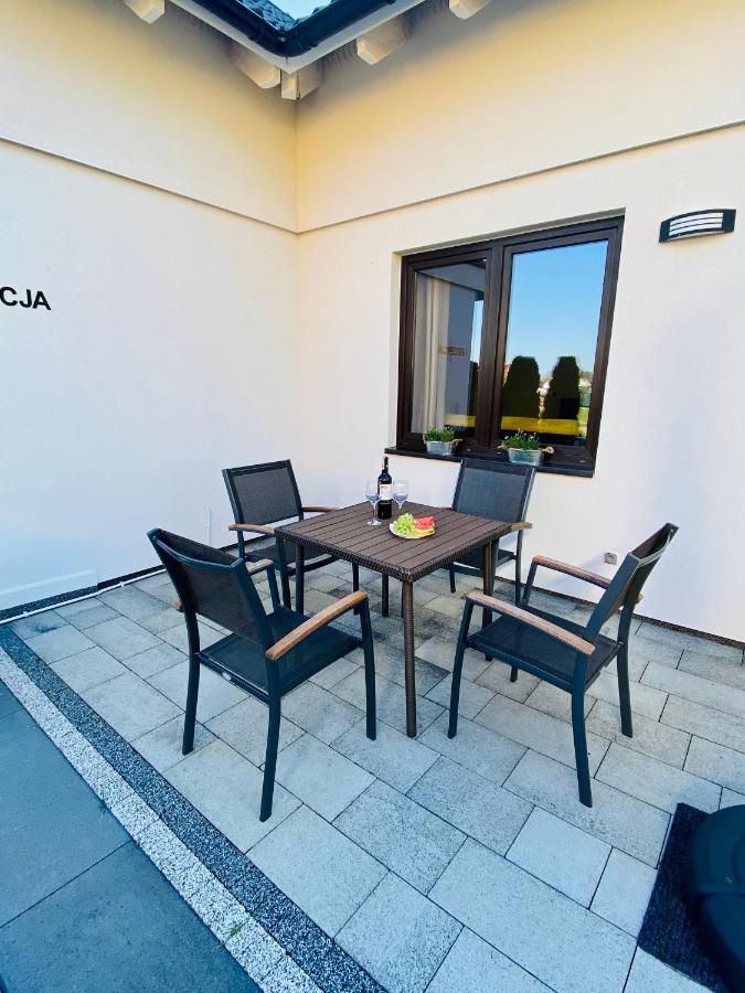 Apartamenty Rozany Ogrod Леба Экстерьер фото