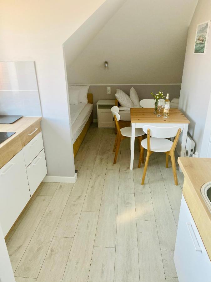 Apartamenty Rozany Ogrod Леба Экстерьер фото