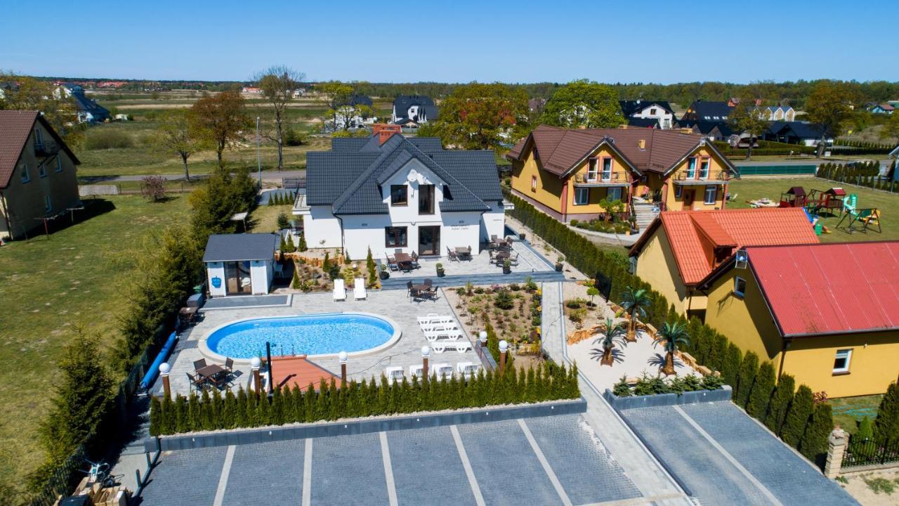 Apartamenty Rozany Ogrod Леба Экстерьер фото